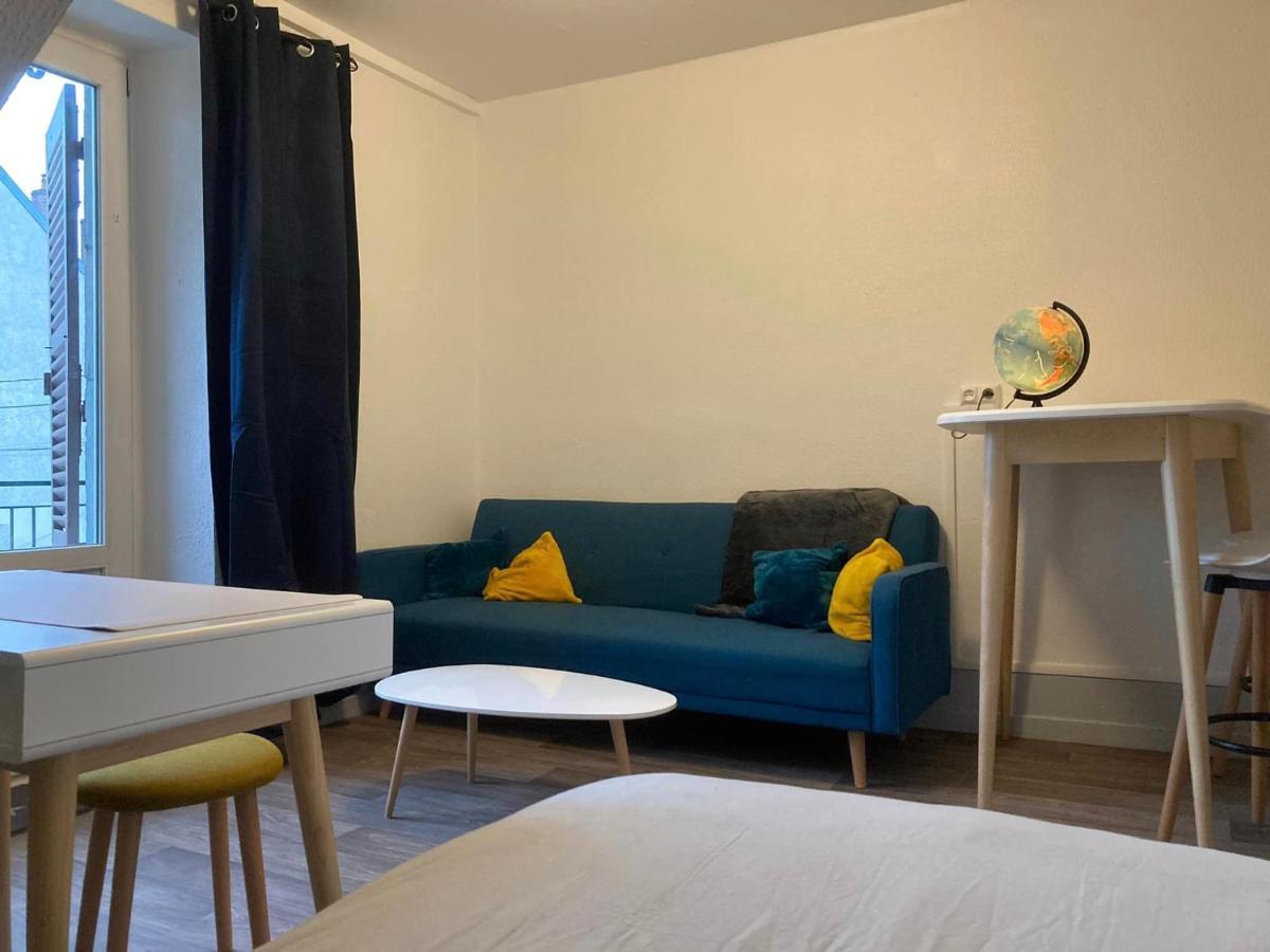 Le Voyageur Apartment เบอซองซง ภายนอก รูปภาพ