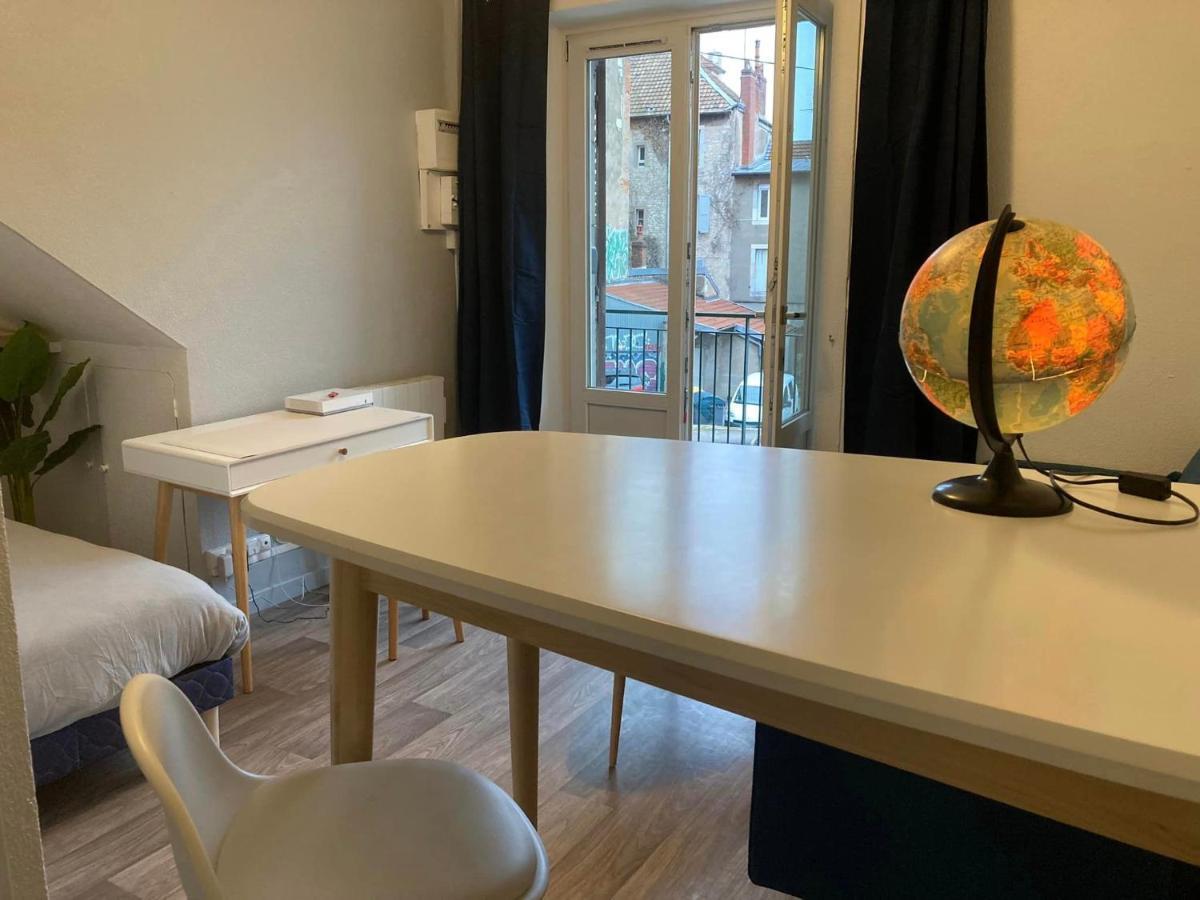 Le Voyageur Apartment เบอซองซง ภายนอก รูปภาพ