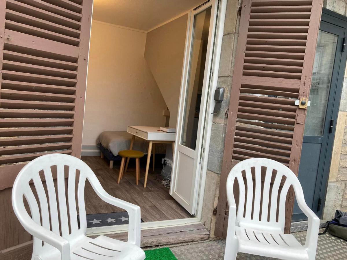 Le Voyageur Apartment เบอซองซง ภายนอก รูปภาพ